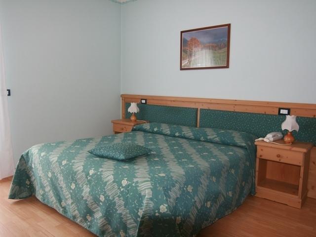 Tambre dʼAlpago Albergo Trieste מראה חיצוני תמונה