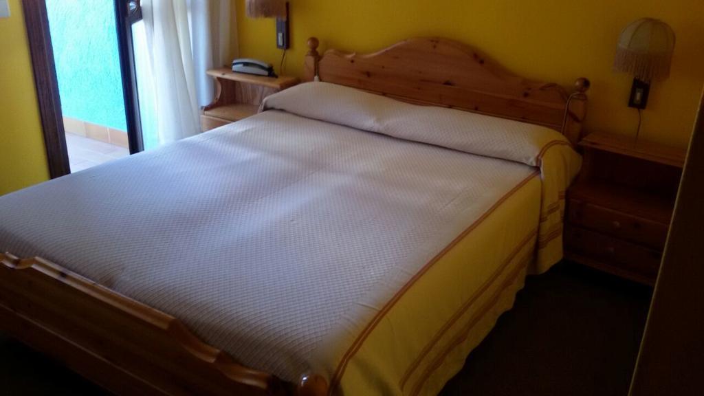 Tambre dʼAlpago Albergo Trieste חדר תמונה