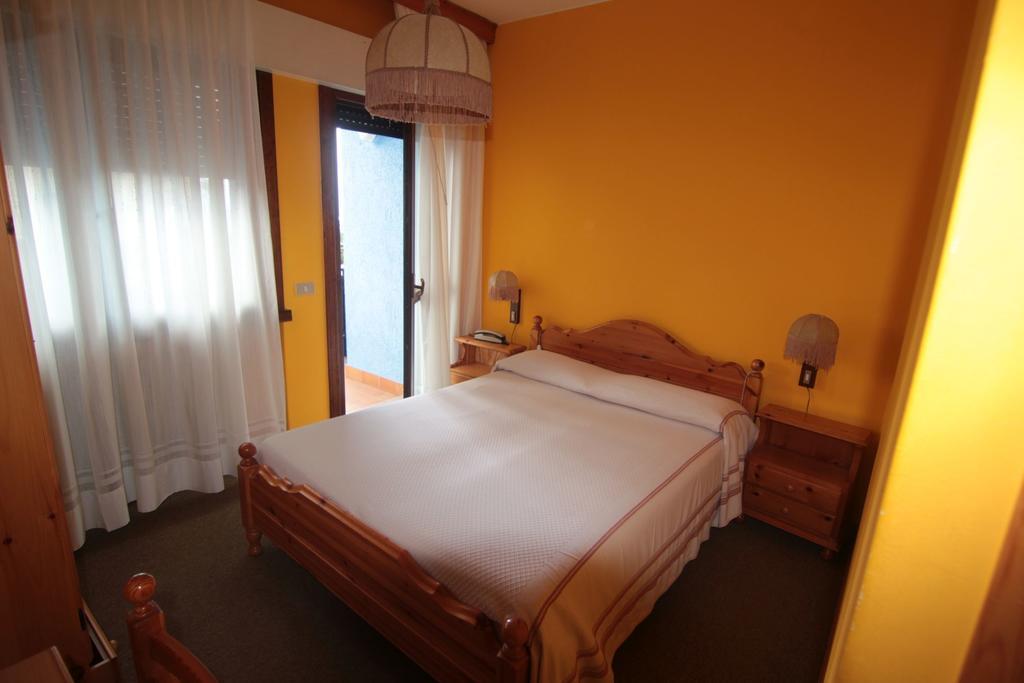 Tambre dʼAlpago Albergo Trieste חדר תמונה